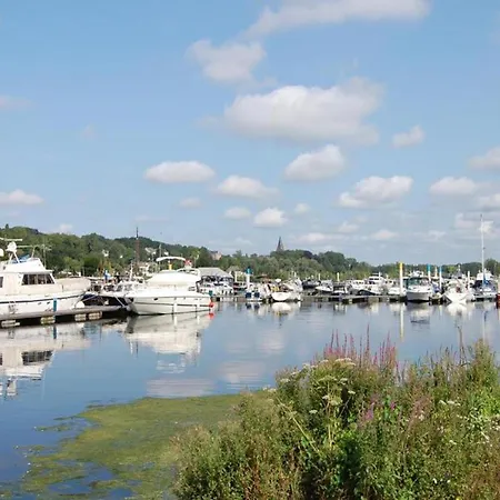 House Boat Mustique 4* 마스트리흐트