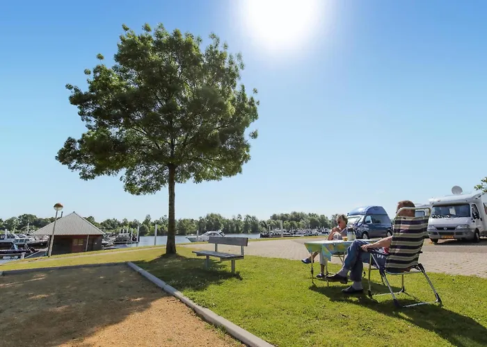 House Boat Mustique Botel